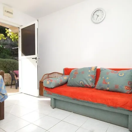 Appartamento With A Parking Space - 8938 *